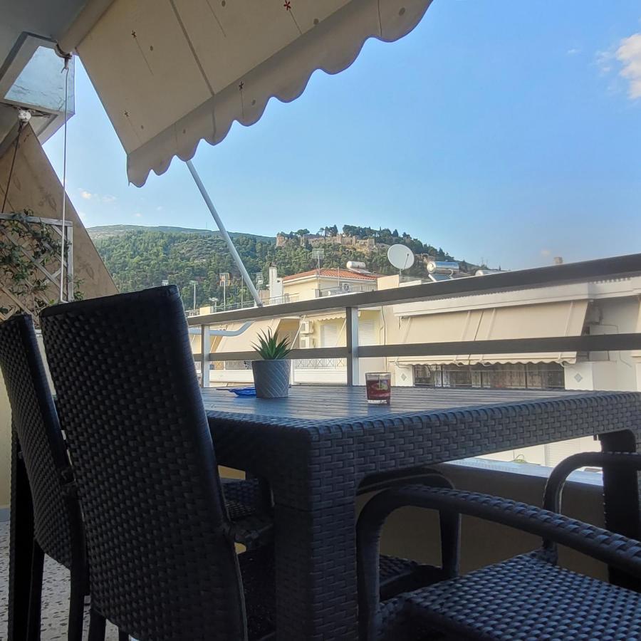 Soficos Sea View Apartment นาฟปาคตอส ภายนอก รูปภาพ