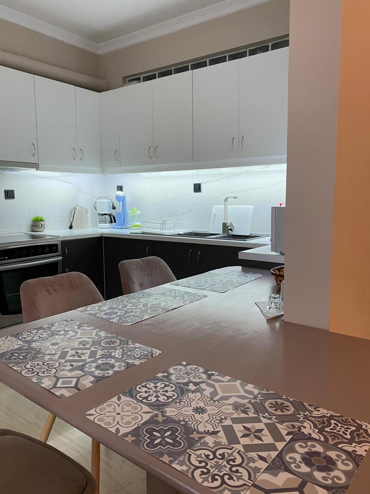 Soficos Sea View Apartment นาฟปาคตอส ภายนอก รูปภาพ